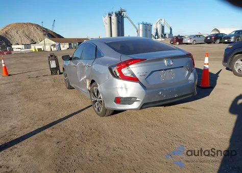 2017 Honda Civic Lx z USA, uszkodzony, nr VIN 2HGFC2F5XHH569317